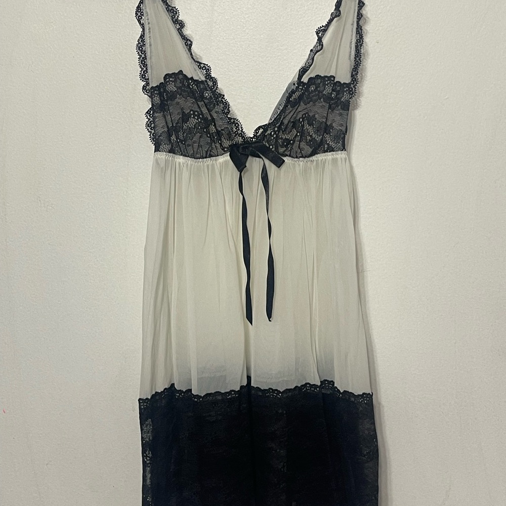 Victoria's Secret Black and White Lace Chemise